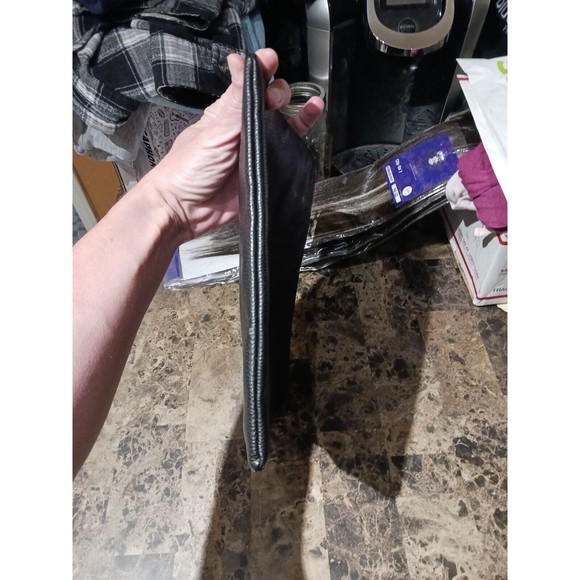 Victoria's Secret Angel Black Faux Leather Anniversary Foldover Clutch Bag - Picture 6 of 10